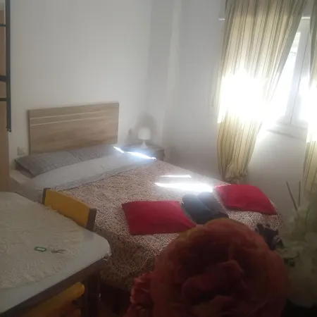 Homestay De Lujo *